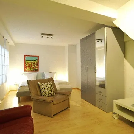 Maximilian Guest house