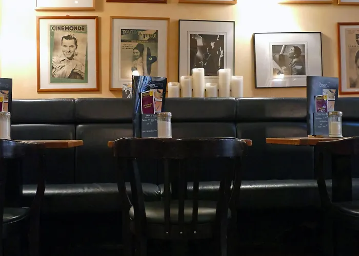 Maximilian בית הארחה שפייר